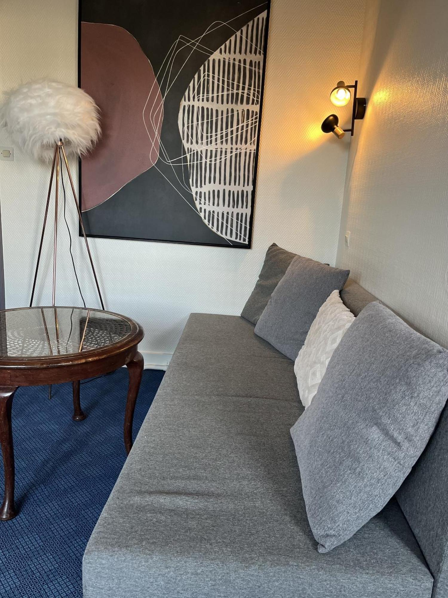 Hotel Des Pins Jullouville-les-Pins Rom bilde
